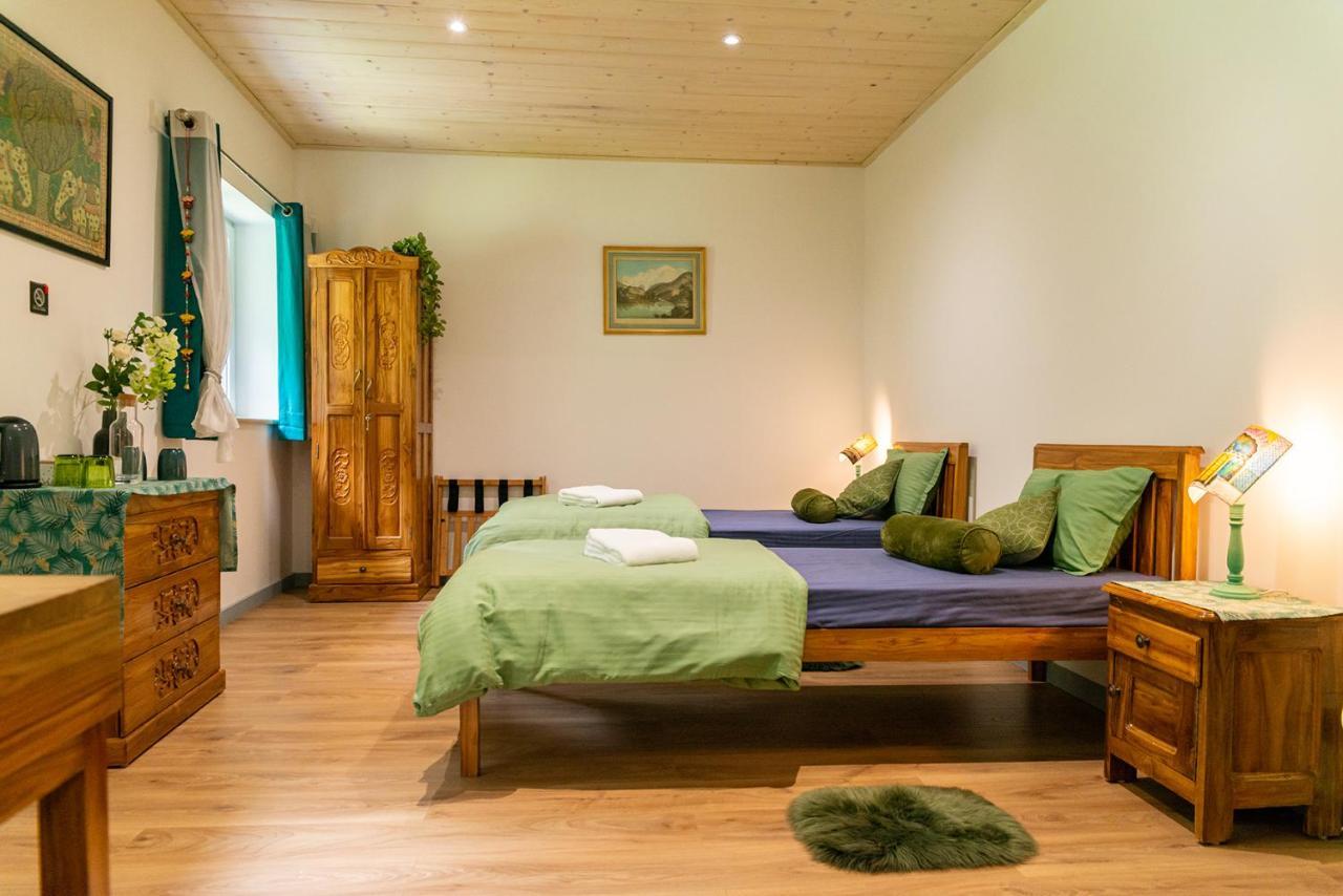 Sanskriti Hotel Scionzier Eksteriør billede