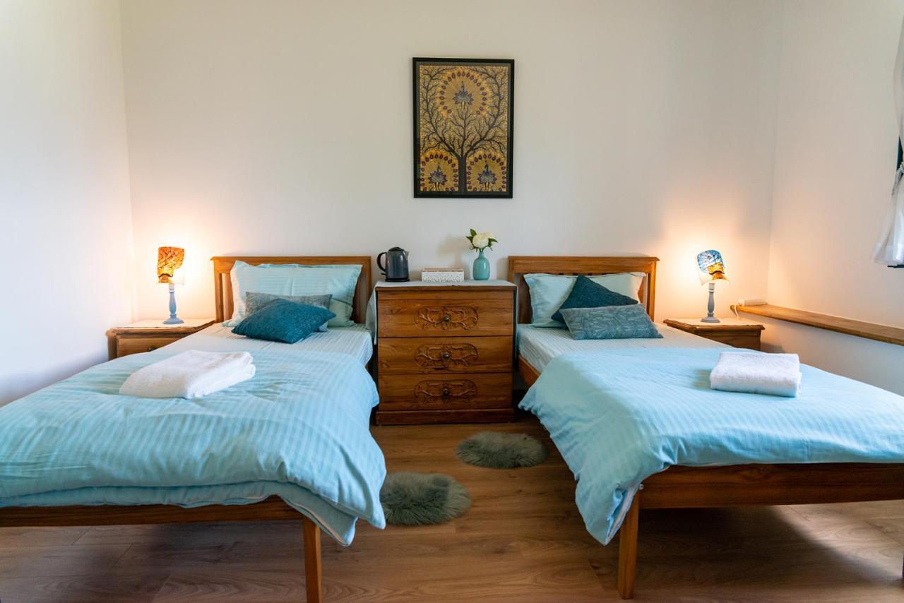 Sanskriti Hotel Scionzier Eksteriør billede