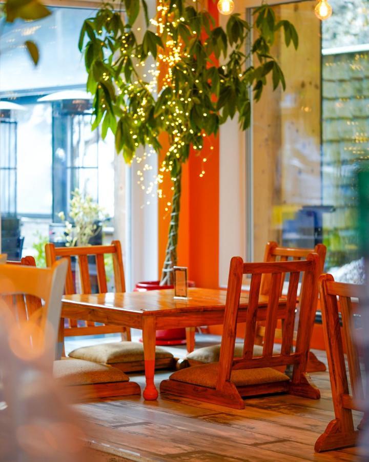 Sanskriti Hotel Scionzier Eksteriør billede