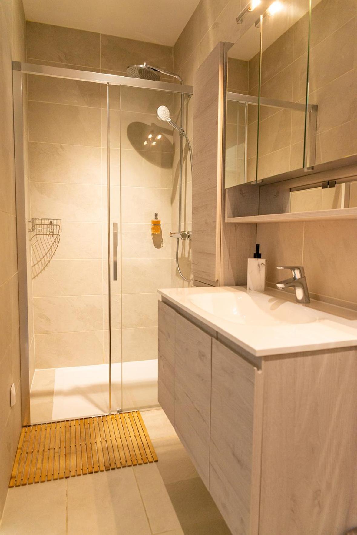 Sanskriti Hotel Scionzier Eksteriør billede